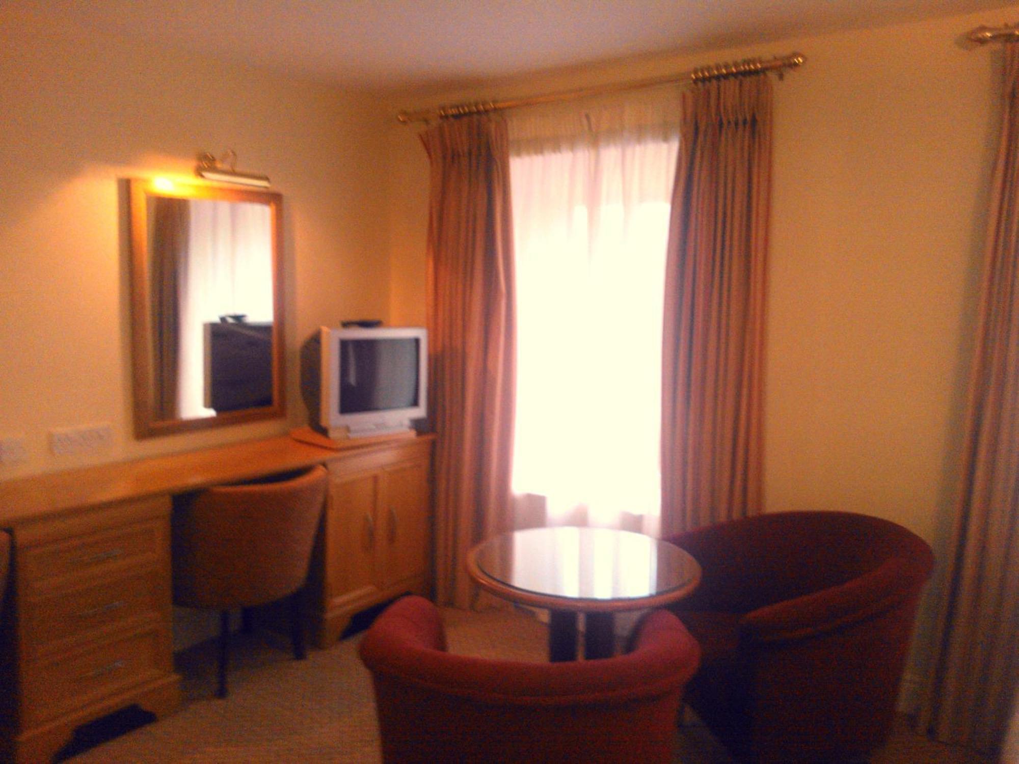 Clonbur Fairhill House Hotel חדר תמונה