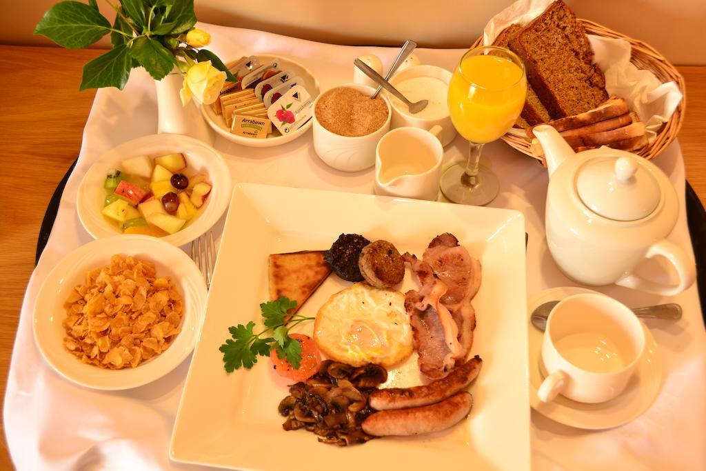 Clonbur Fairhill House Hotel חדר תמונה