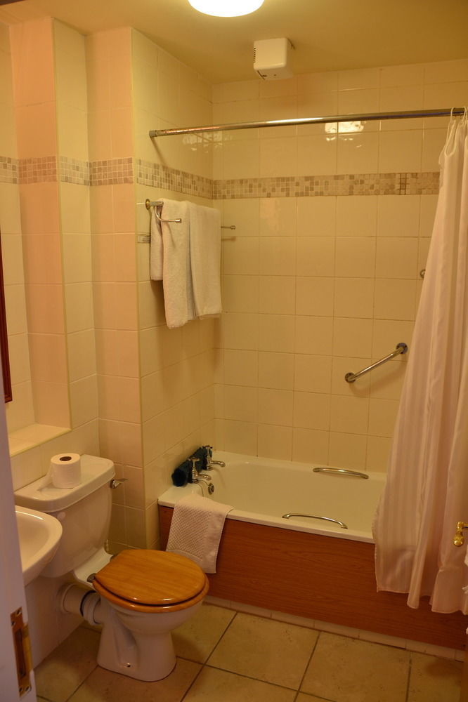 Clonbur Fairhill House Hotel מראה חיצוני תמונה